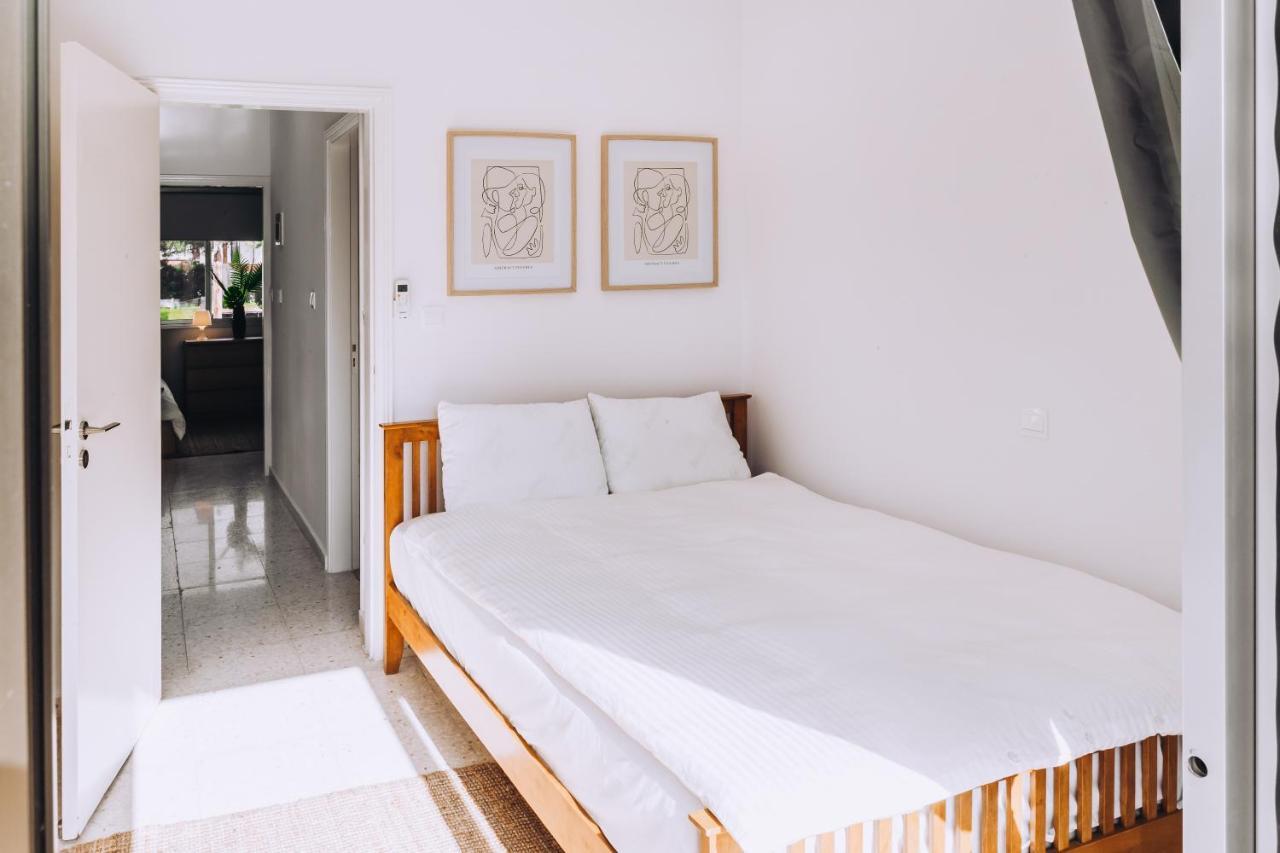 Minimal Townhouse Center Paphos Exterior photo