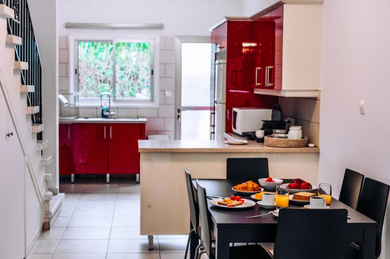 Minimal Townhouse Center Paphos Exterior photo